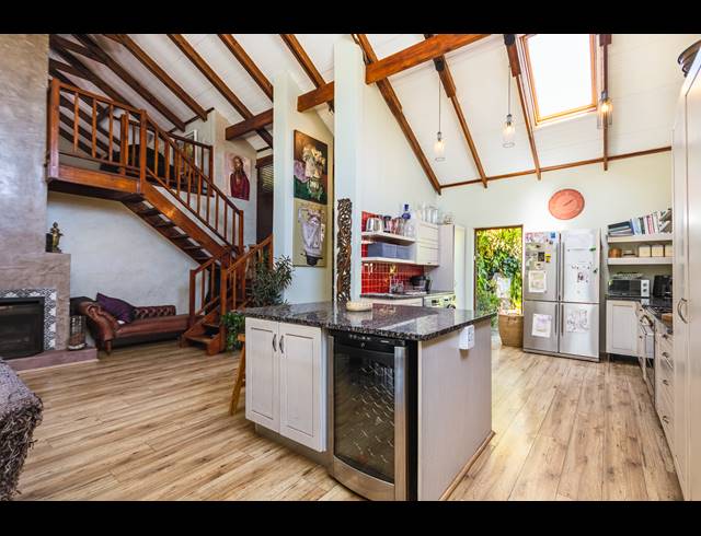 4 BEDROOM HOUSE FOR SALE IN PARKLANDS